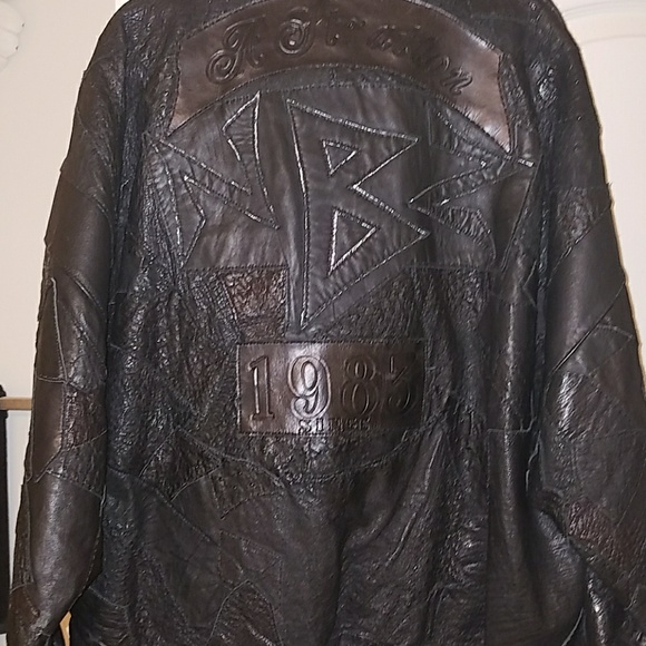 Coat - Picture 2 of 3